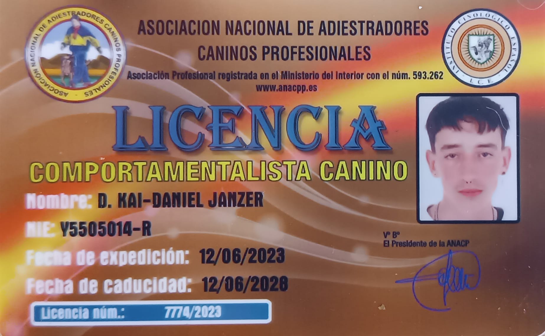 Licencia 7774-2023